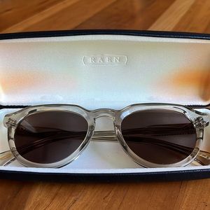 RAEN Sage Sunglasses in Haze Crystal/Plum Brown